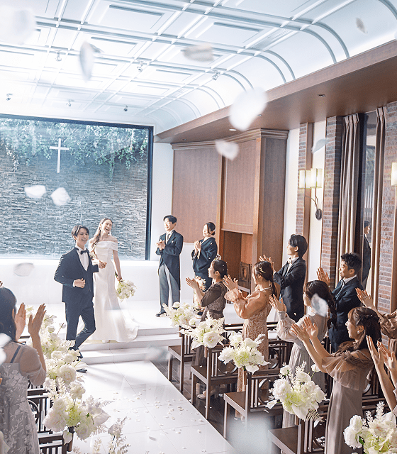 チャペル、披露宴会場など会場を見学♪